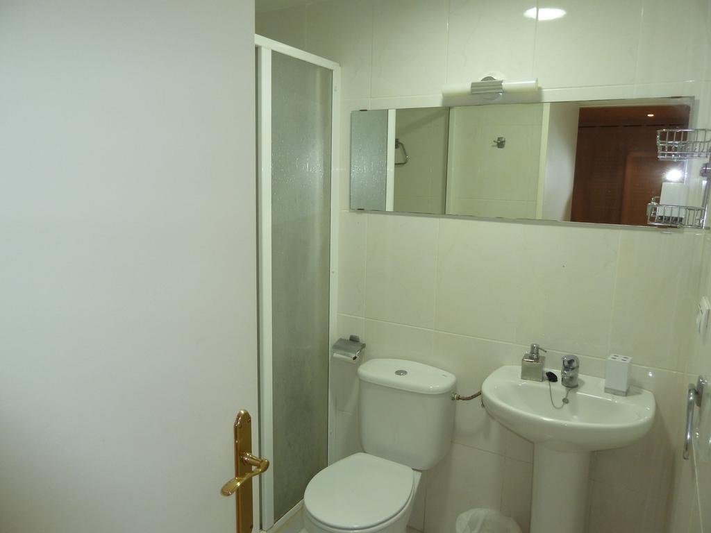 Hotel Restaurant Fonda Giralt Amer Pokoj fotografie